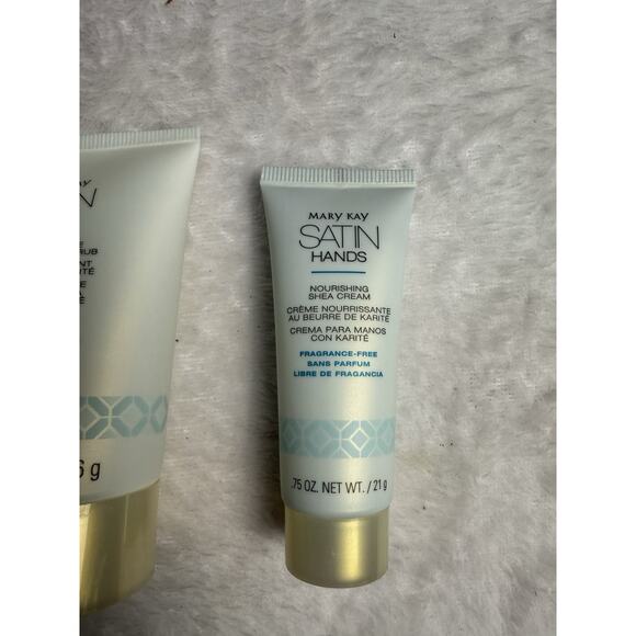 NEW Mary Kay Fragrance Free SATIN HANDS Pampering Set Deluxe MINI Travel Size - Picture 4 of 4